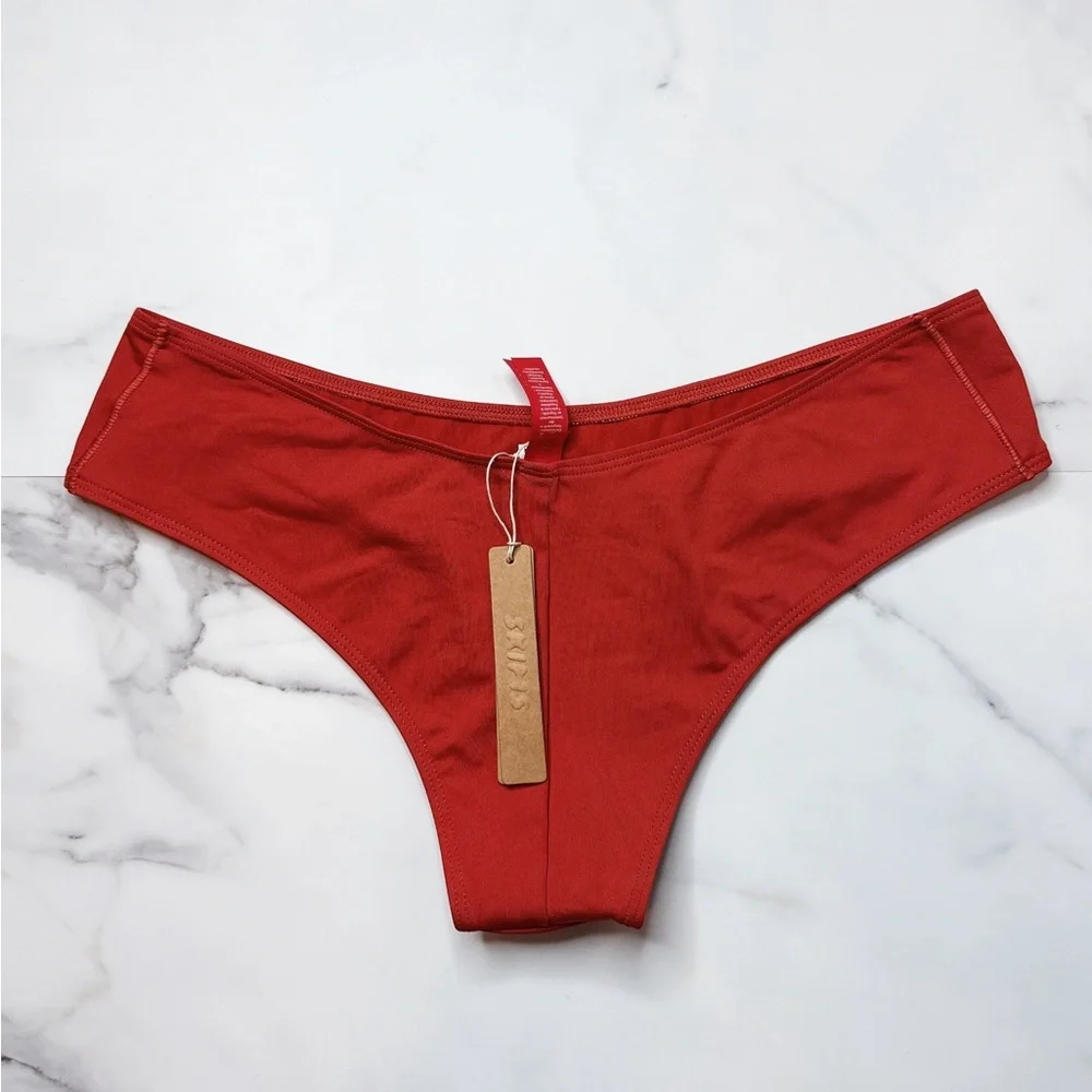 NWT Skims Classic Swim Hipster Bikini Bottom